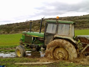 Tractor atascado 17-04-2010 a