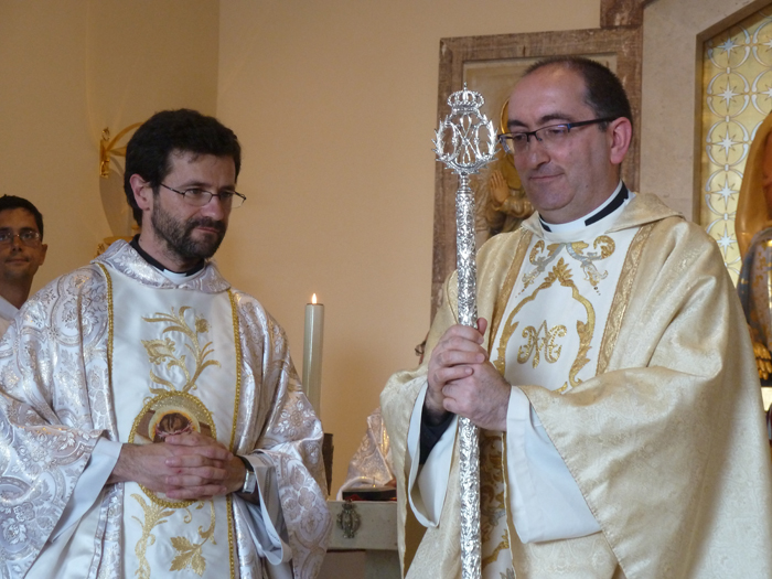 Mecerreyes, Bodas plata sacerdotales Don Carlos, 26-7- 2014