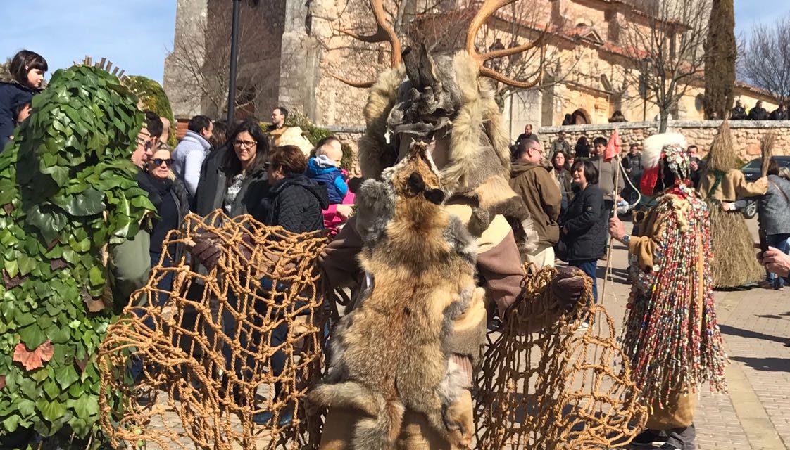 Fiestas de Invierno. Domingo de Carnaval: Carnavaladas y Corrida del Gallo. Marzas 2017