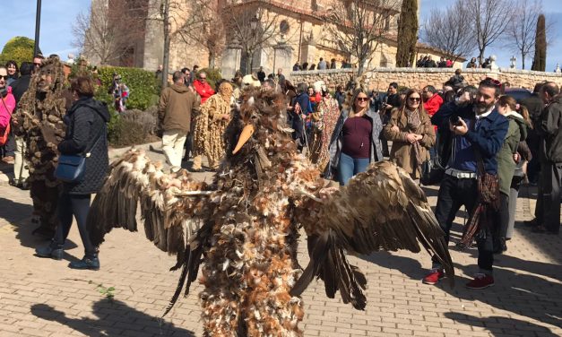 Fiestas de Invierno. Domingo de Carnaval: Carnavaladas y Corrida del Gallo. Marzas 2017